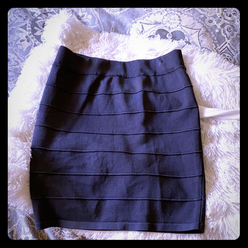 BodyCon mini skirt